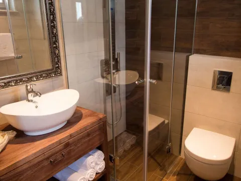 Sale, house, 120m², Tivat, Crna Gora - image 18