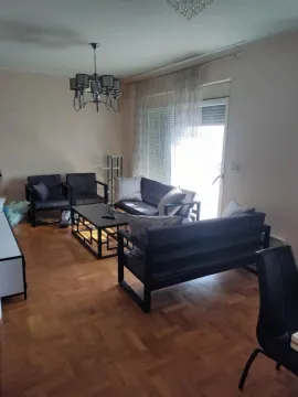 Izdavanje, trosoban stan, 105m², Lekino Brdo, Voždovac Sve Podlokacije - image 2