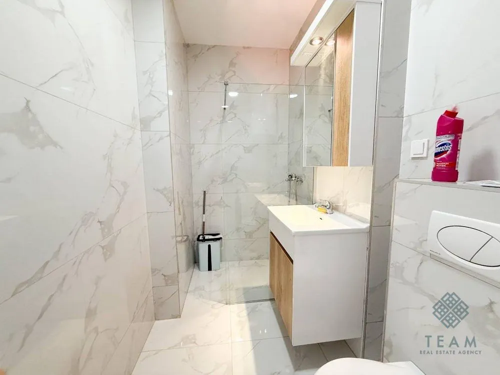 Rent, two bedroom apartment, 76m², Central Point, Podgorica