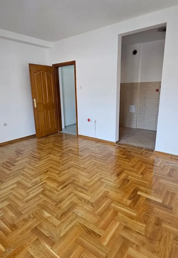 Prodaja, jednosoban stan, 52m², Masline, Podgorica