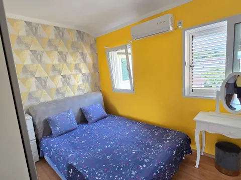 Rent, one bedroom apartment, 50m², Centar, Tivat - image 8