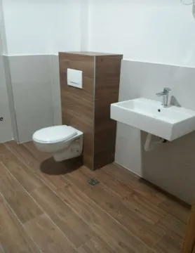 Rent, two bedroom apartment, 80m², Blok 9, Podgorica - image 7