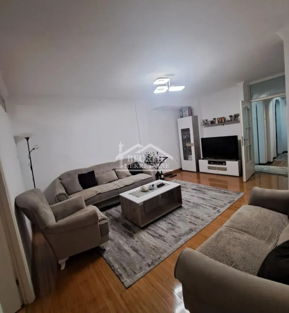 Sale, two bedroom apartment, 69m², Bezanijska Kosa 1, Bežanijska Kosa Sve Podlokacije