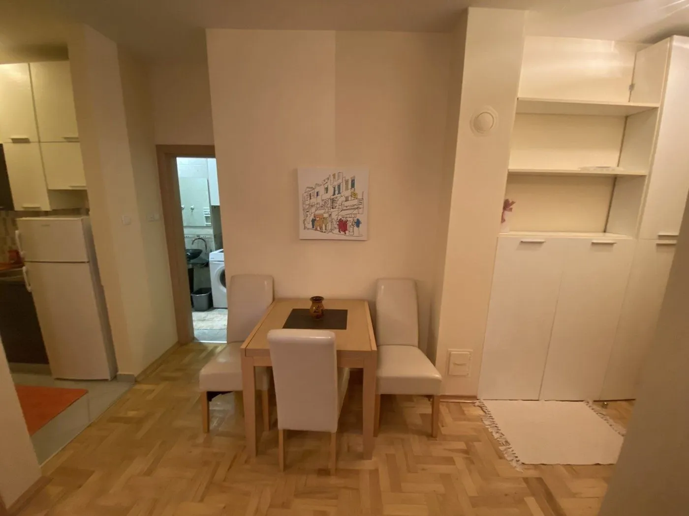 Izdavanje, jednosoban stan, 32m², Stari grad, Novi Sad