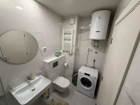 Rent, one bedroom apartment, 49m², Central Point, Podgorica - image 10