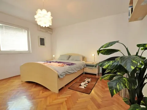 Prodaja, kuća, 350m², Tivat, Crna Gora - image 3