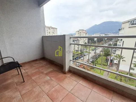 Rent, two bedroom apartment, 75m², Čeluga, Bar - image 14