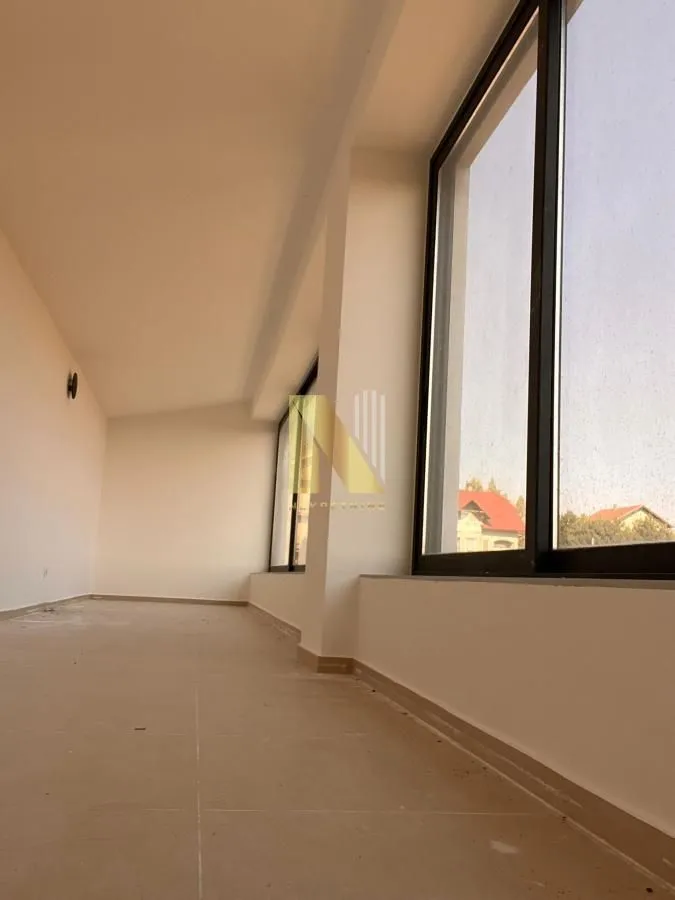 Prodaja, kuća, 591m², Sremska Kamenica, Petrovaradin