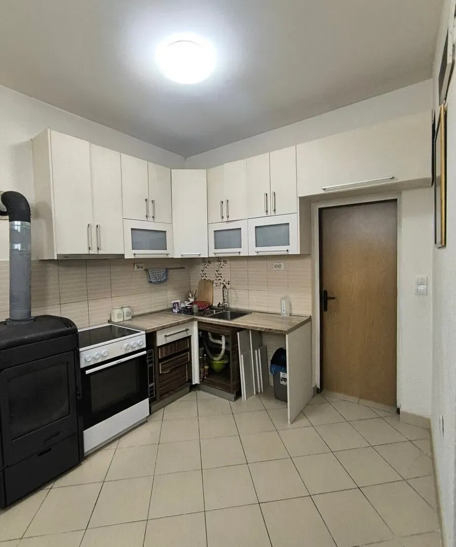 Sale, house, 110m², Centar, Podgorica