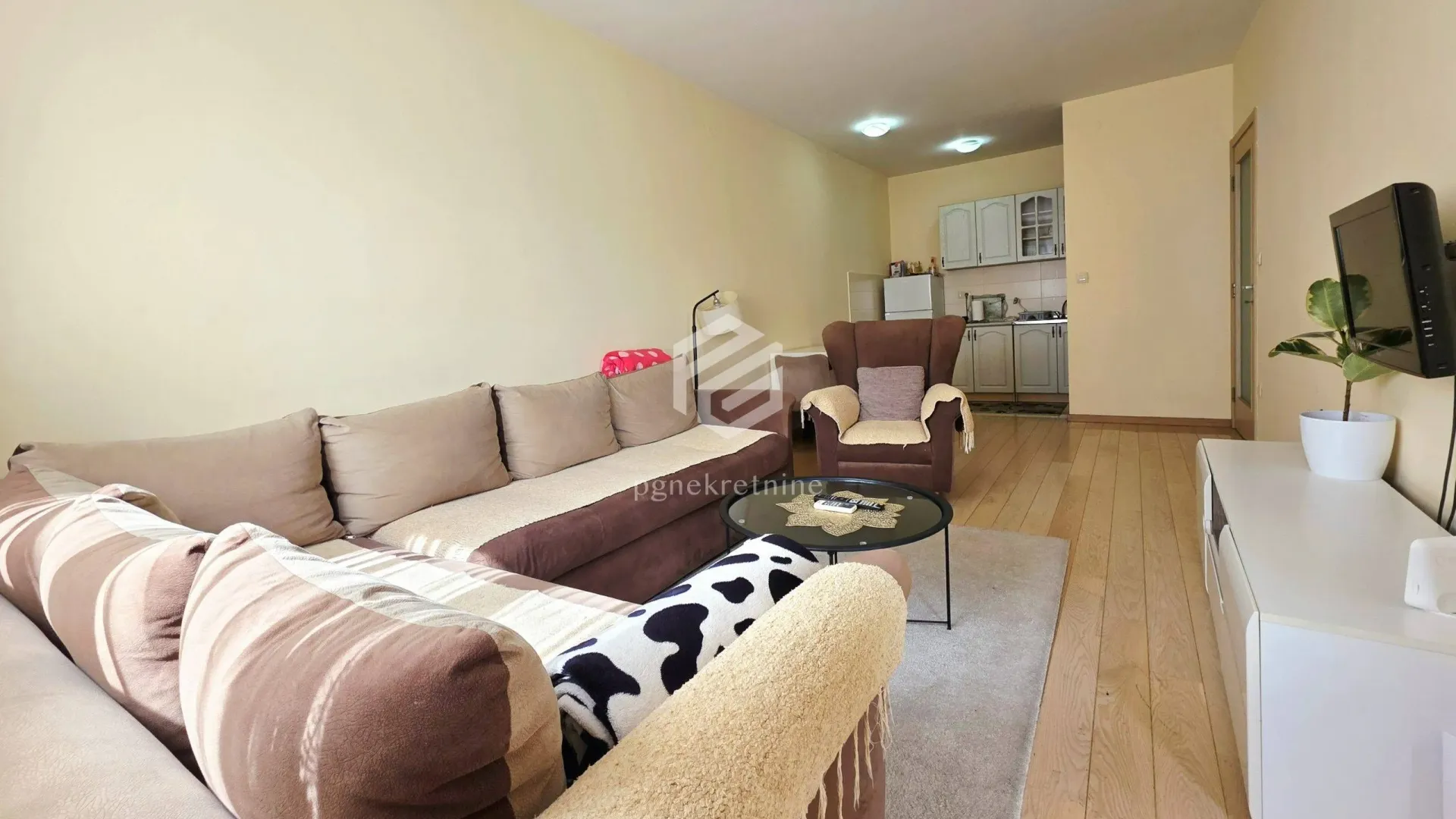 Rent, one bedroom apartment, 46m², City Kvart, Podgorica