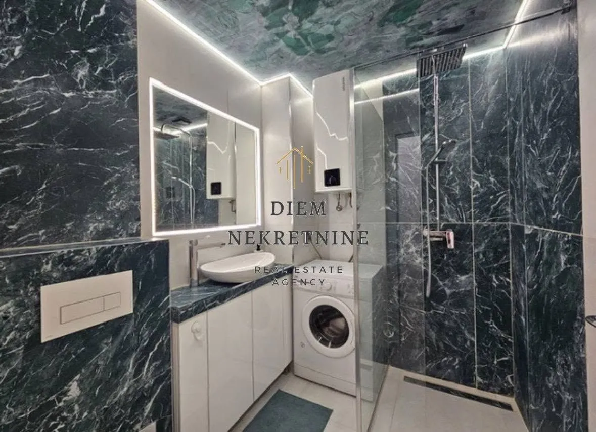 Sale, two bedroom apartment, 46m², Centar, Bar