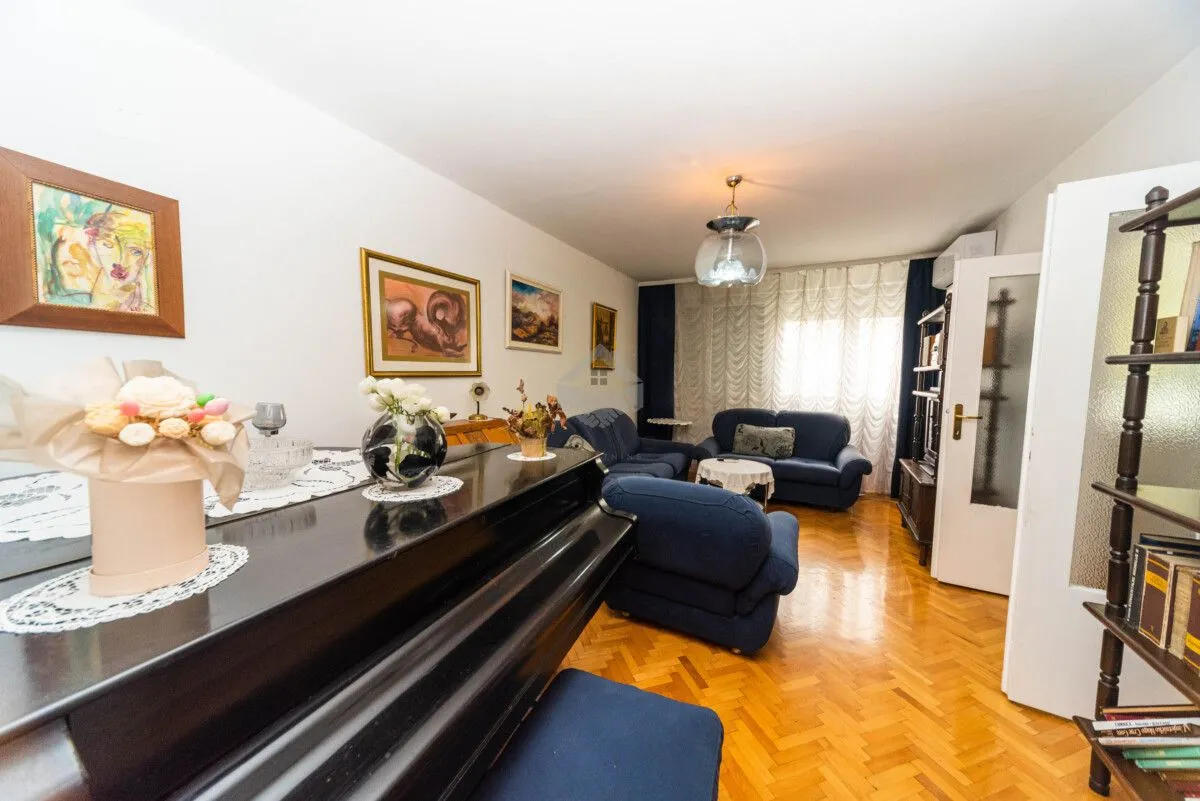 Rent, three bedroom apartment, 100m², Preko Morače, Podgorica