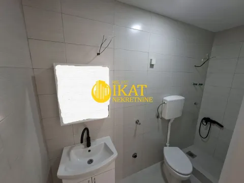 Prodaja, kuća, 33m², Centar, Pančevo - image 4