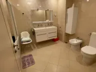 Prodaja, četvorosoban stan, 379m2, Herceg Novi