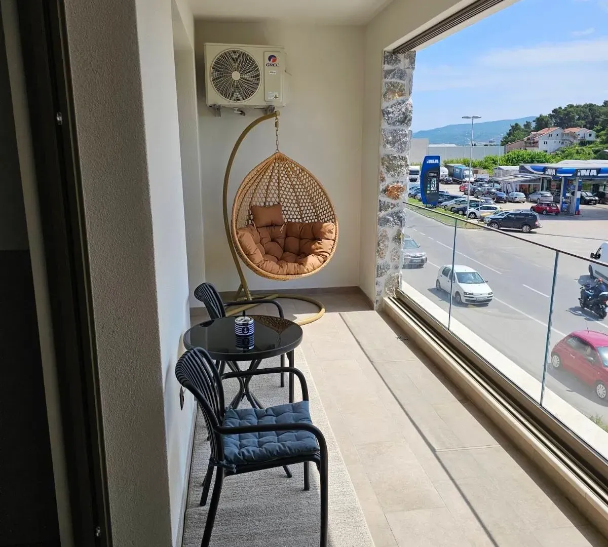 Rent, one bedroom apartment, 45m², Dumidran, Tivat