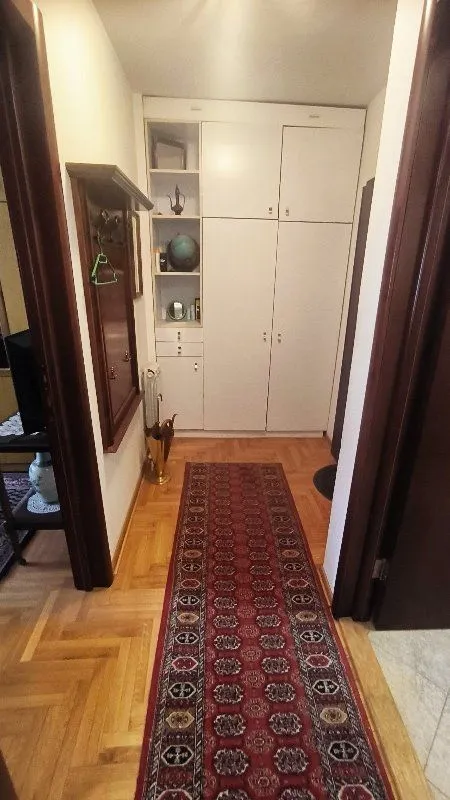 Izdavanje, dvosoban stan, 53m², Lion, Zvezdara Sve Podlokacije