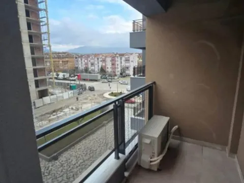 Izdavanje, jednosoban stan, 46m², Stari Aerodrom, Podgorica - image 8