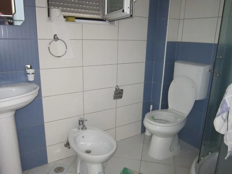 Sale, house, 200m², Utjeha, Bar