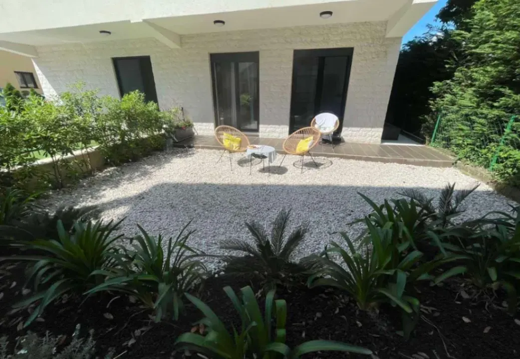 Izdavanje, garsonjera, 30m², Donja Lastva, Tivat