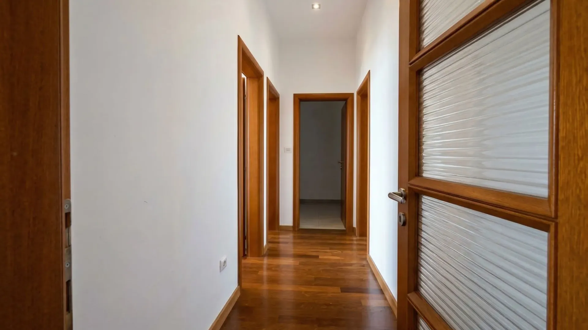 Sale, apartment, 191m², Kamenovo, Budva