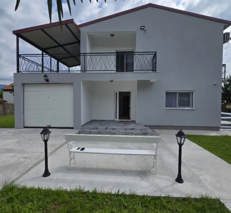 Prodaja, kuća, 144m², Danilovgrad, Crna Gora