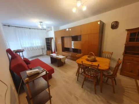 Izdavanje, jednosoban stan, 50m², Bulevar Evrope, Novi Sad Sve Podlokacije - image 4
