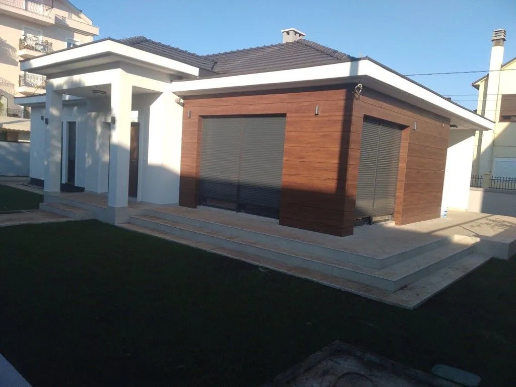 Rent, house, 160m², Dalmatinska ulica, Podgorica