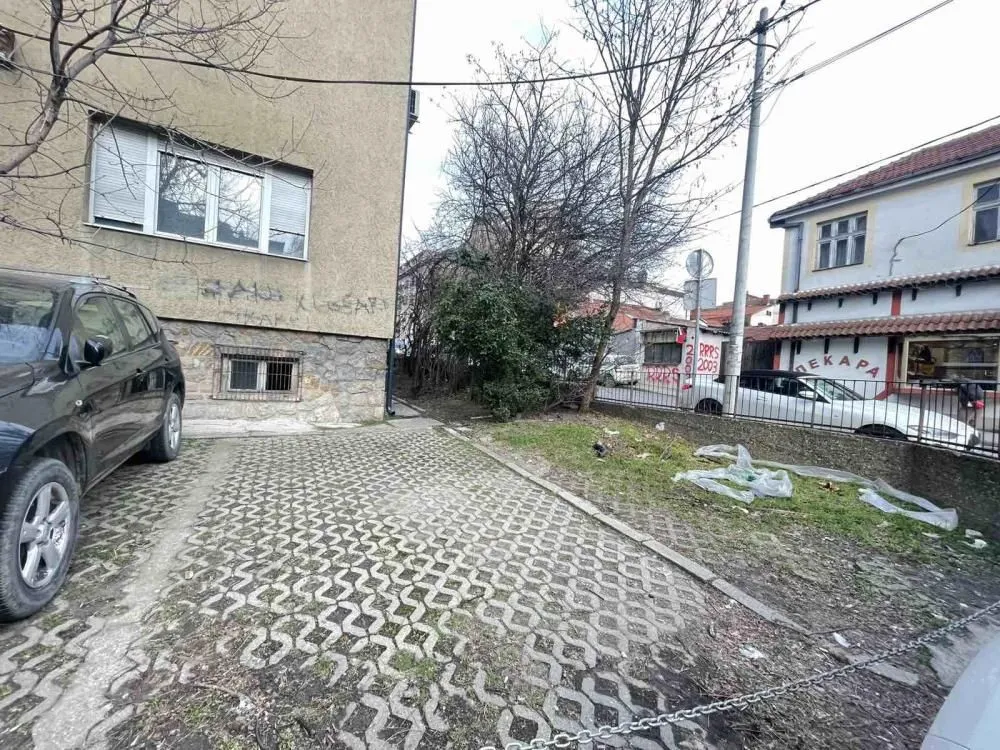 Sale, apartment, 138m², Lekino Brdo, Voždovac Sve Podlokacije