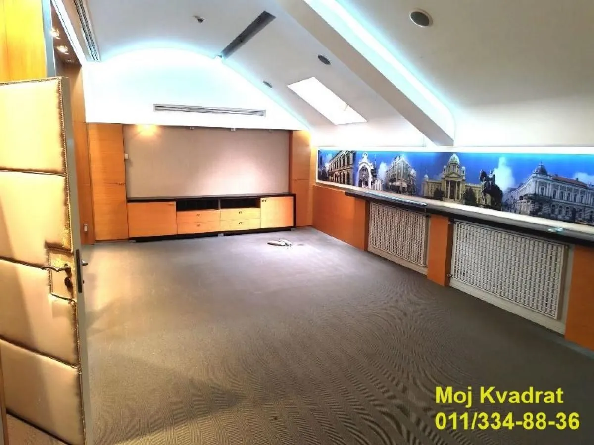 Prodaja, poslovni prostor, 310m², Stari Grad, Beograd