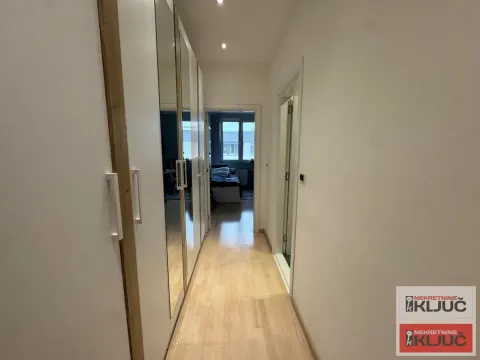 Sale, four bedroom apartment, 97m², Sajmište, Novi Sad - image 10