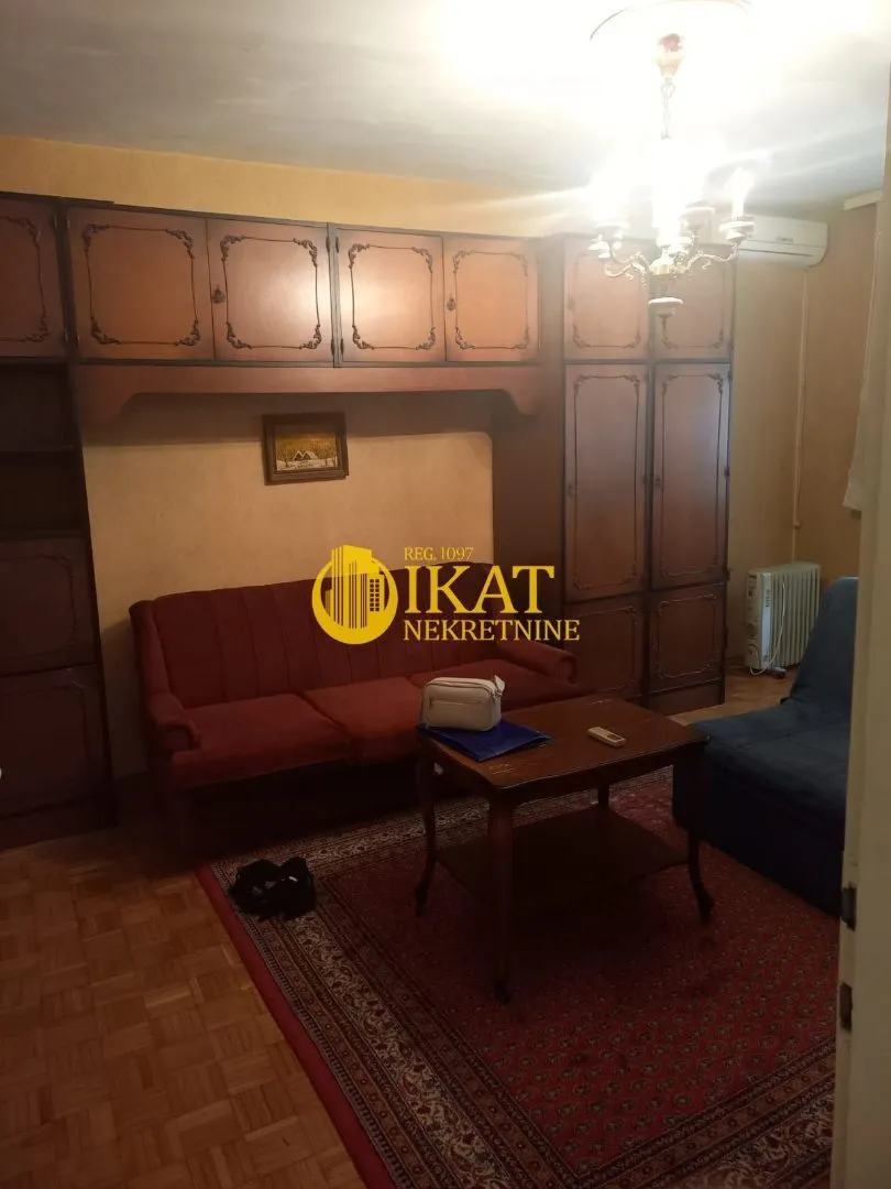 Prodaja, dvosoban stan, 49m², Karaburma, Palilula Sve Podlokacije