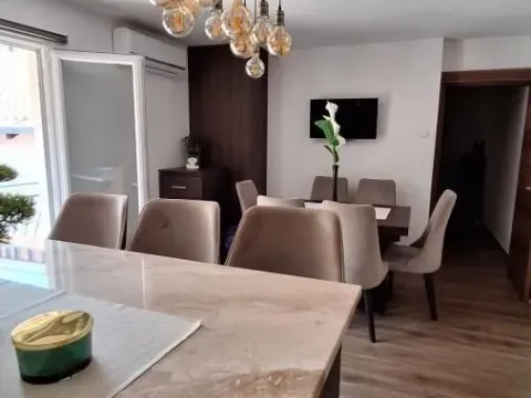 Rent, office space, 320m², Medijana, Niš - image 2