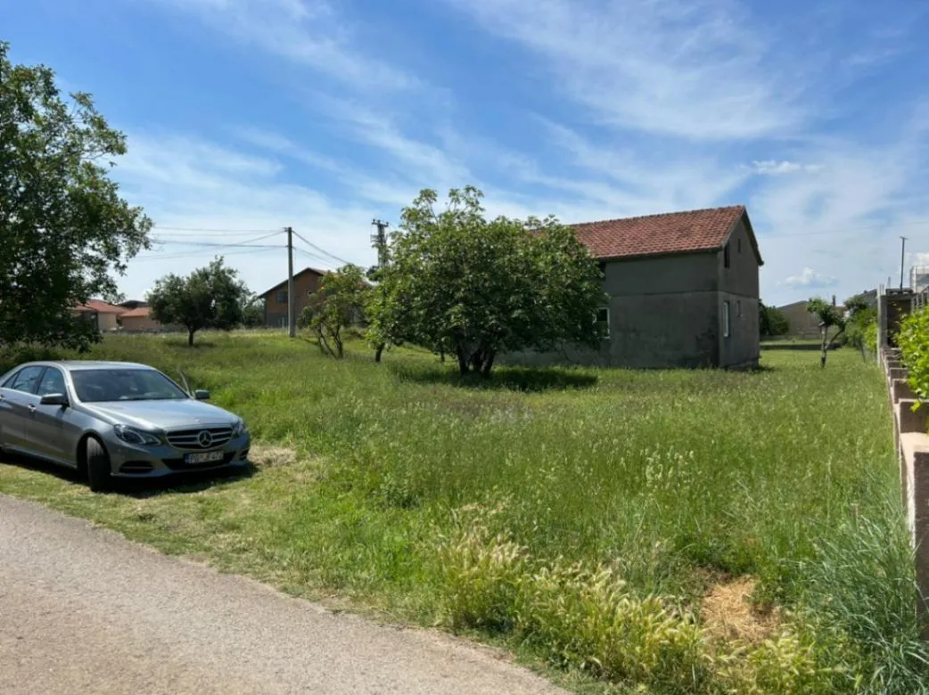 Prodaja, kuća, 202m², Zlatica, Podgorica