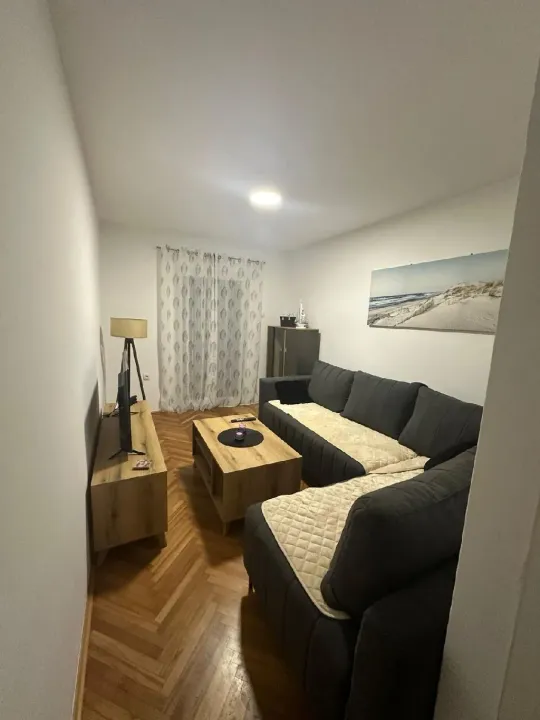 Rent, one bedroom apartment, 32m², Golubovina, Budva