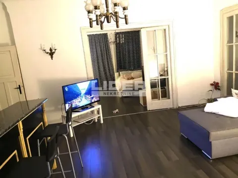 Izdavanje, četvorosoban stan, 120m², Savski Venac, Beograd - image 15