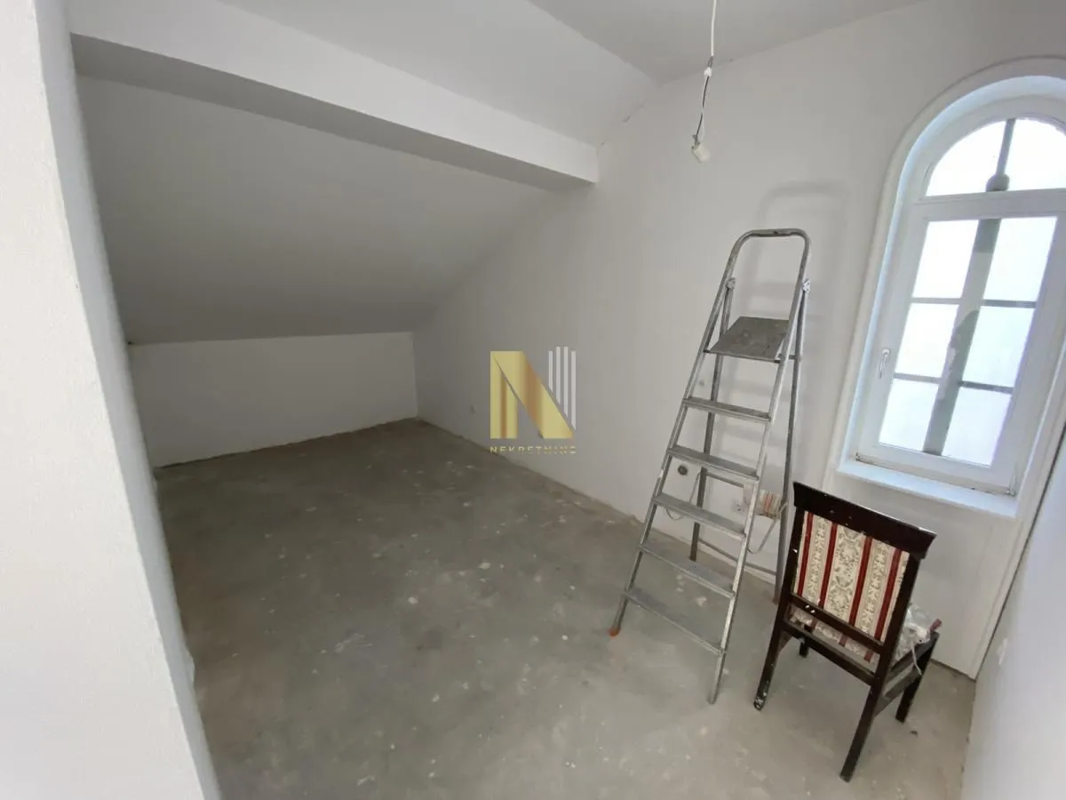Prodaja, kuća, 324m², Telep, Novi Sad Sve Podlokacije