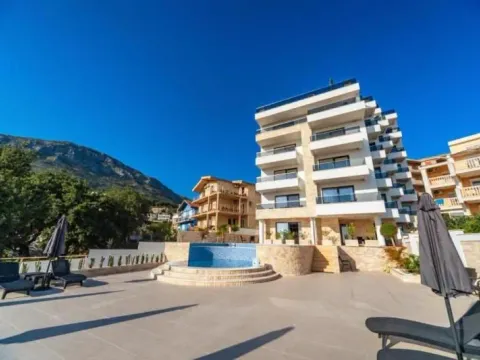 Prodaja, kuća, 2000m², Bar, Crna Gora