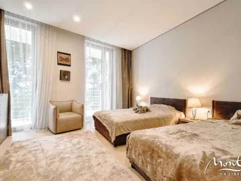 Prodaja, dvosoban stan, 179m², Budva, Crna Gora - image 14