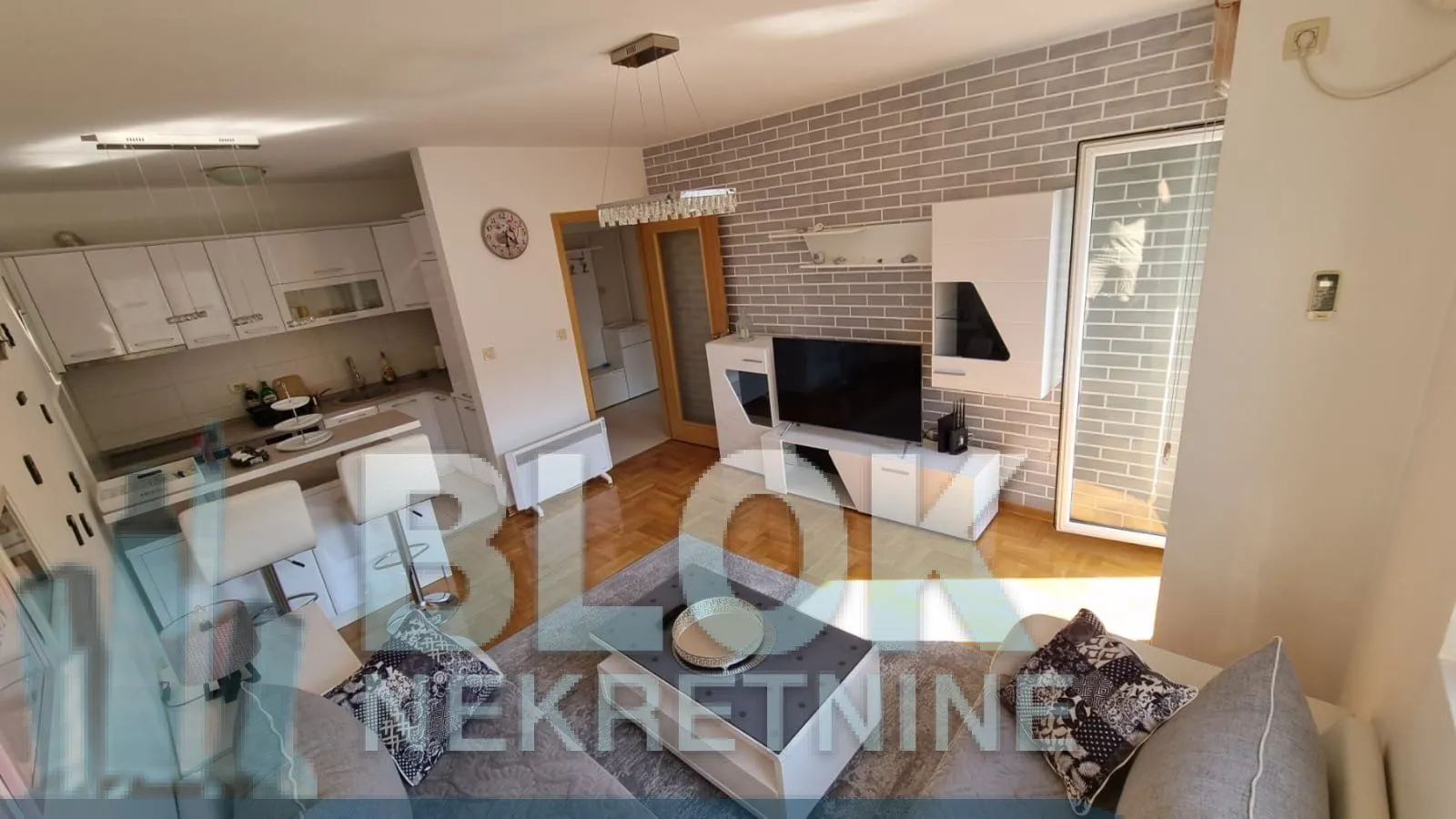 Rent, one bedroom apartment, 47m², Stari Aerodrom, Podgorica