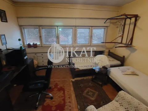 Prodaja, kuća, 230m², Voždovac Sve Podlokacije, Beograd - image 13