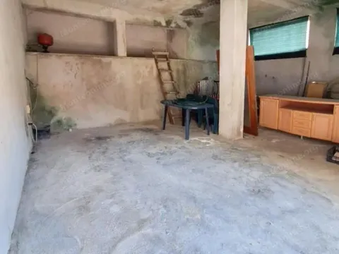 Prodaja, kuća, 170m², Šušanj, Bar - image 23