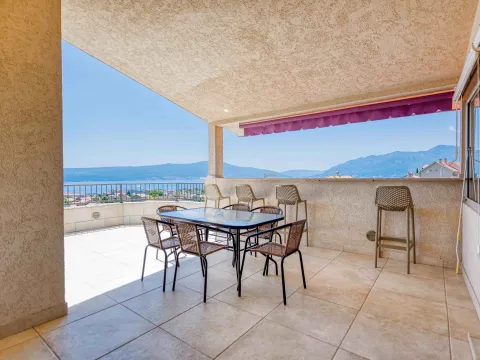 Prodaja, kuća, 466m², Tivat, Crna Gora - image 3