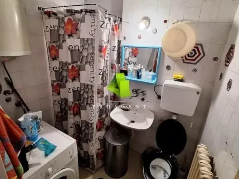 Rent, three bedroom apartment, 60m², Medijana, Niš - image 6
