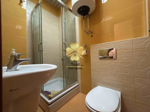 Izdavanje, dvosoban stan, 85m², Preko Morače, Podgorica - image 8