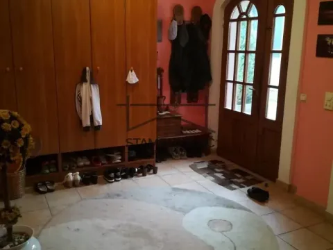 Prodaja, kuća, 250m², Novi Sad Sve Podlokacije, Novi Sad - image 13