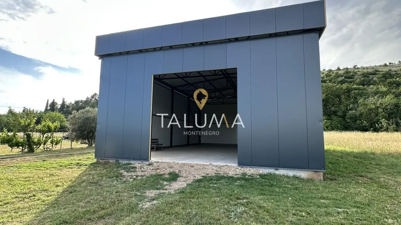 Rent, office space, 170m², Zabjelo, Podgorica