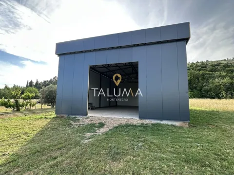 Rent, office space, 170m², Zabjelo, Podgorica - image 1