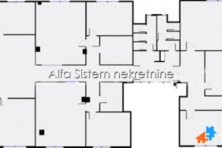 The floor plan shows the layout of the rooms.