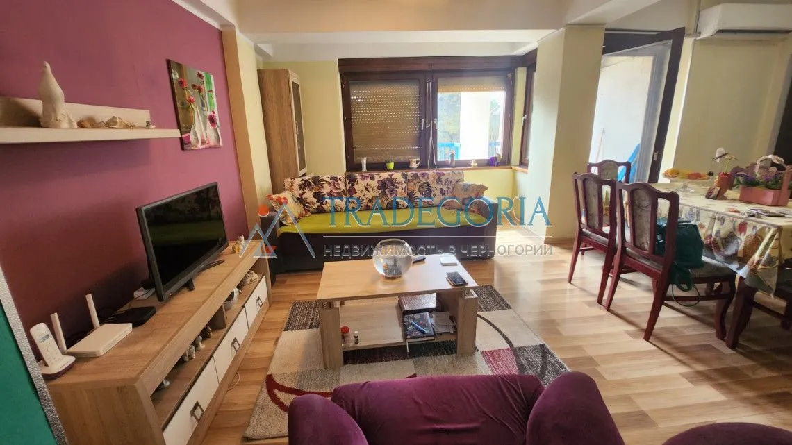 Prodaja, dvosoban stan, 73m², Bar, Crna Gora