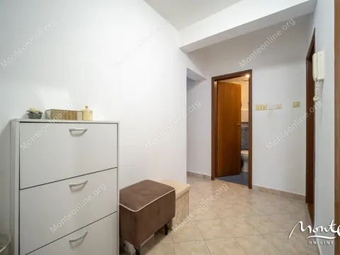 Sale, three bedroom apartment, 88m², Dobrota, Kotor - image 20